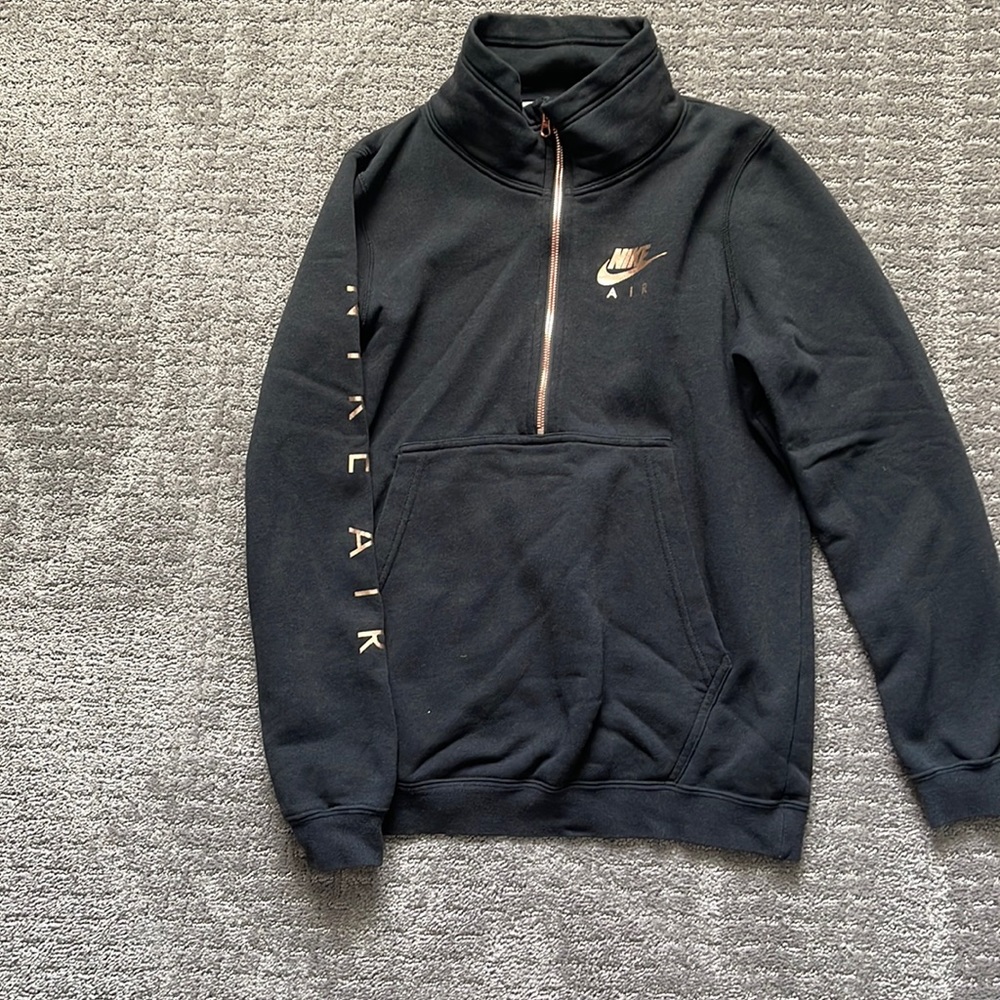Black Nike air quarter zip up pullover